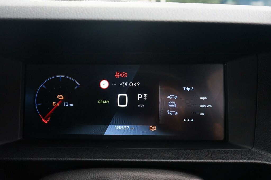 Peugeot e-Traveller Mpv Grey #20