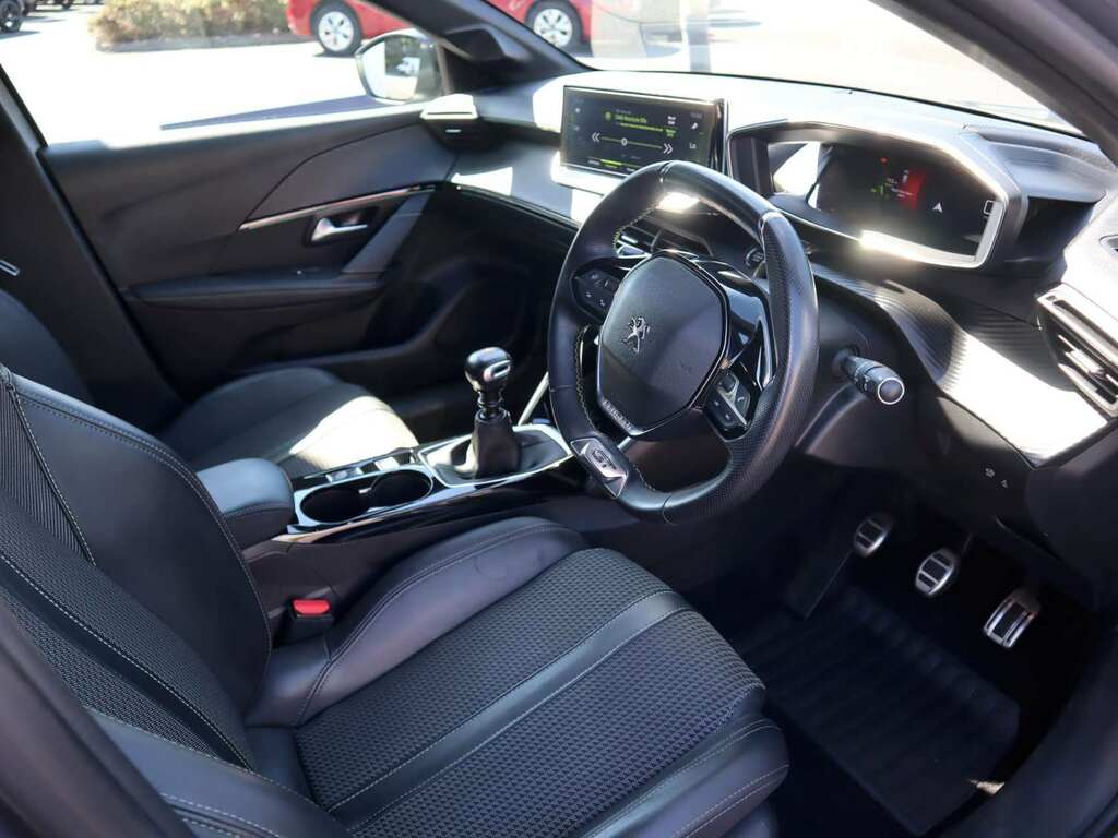 Peugeot 208 1.2 Puretech 130 Gt Line Eat8 Blue #31