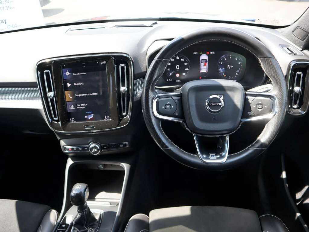 Volvo XC40 T4 Awd Inscription Leather Upholstery, Lane Blue #35