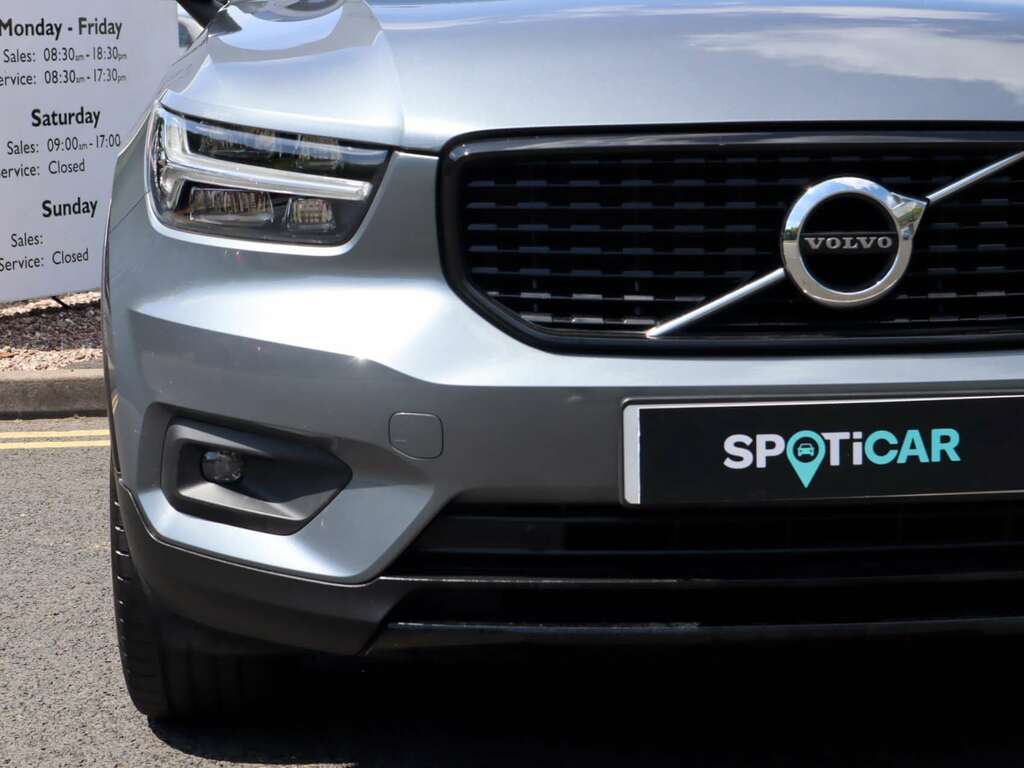Volvo XC40 T3 Grey #5