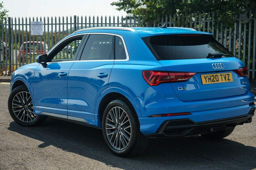 Audi Q3 35 Tdi S Line S Tronic YH20TVZ Blue #3