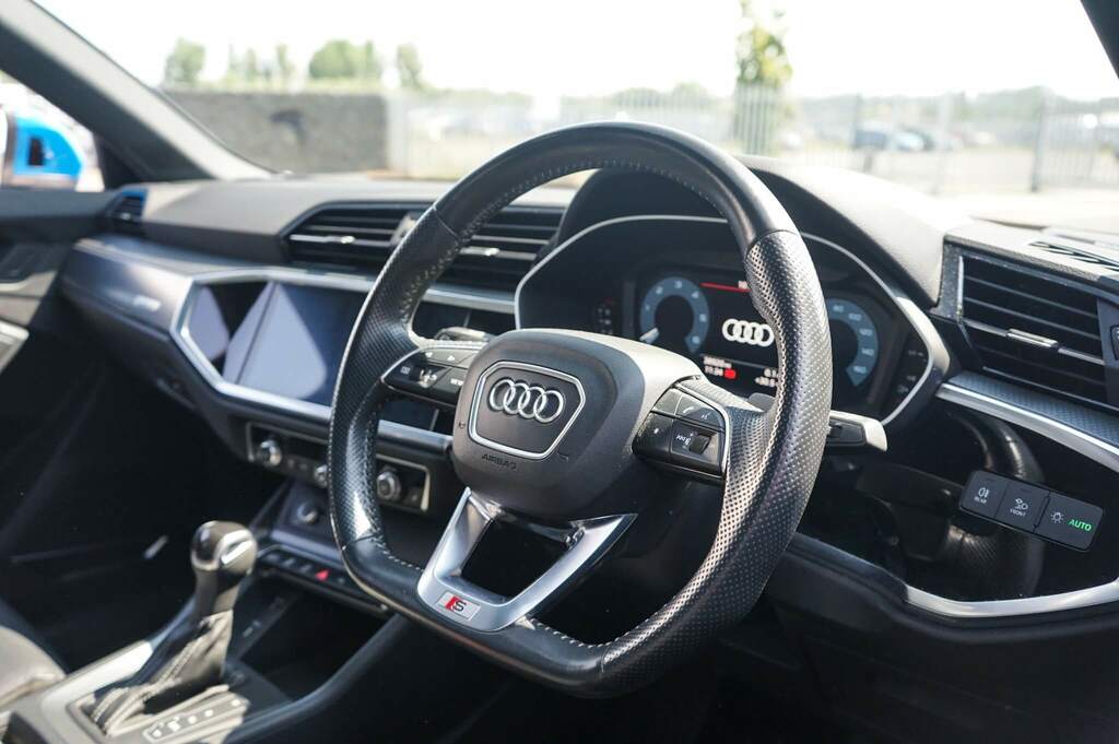 Audi Q3 35 Tdi S Line S Tronic YH20TVZ Blue #6