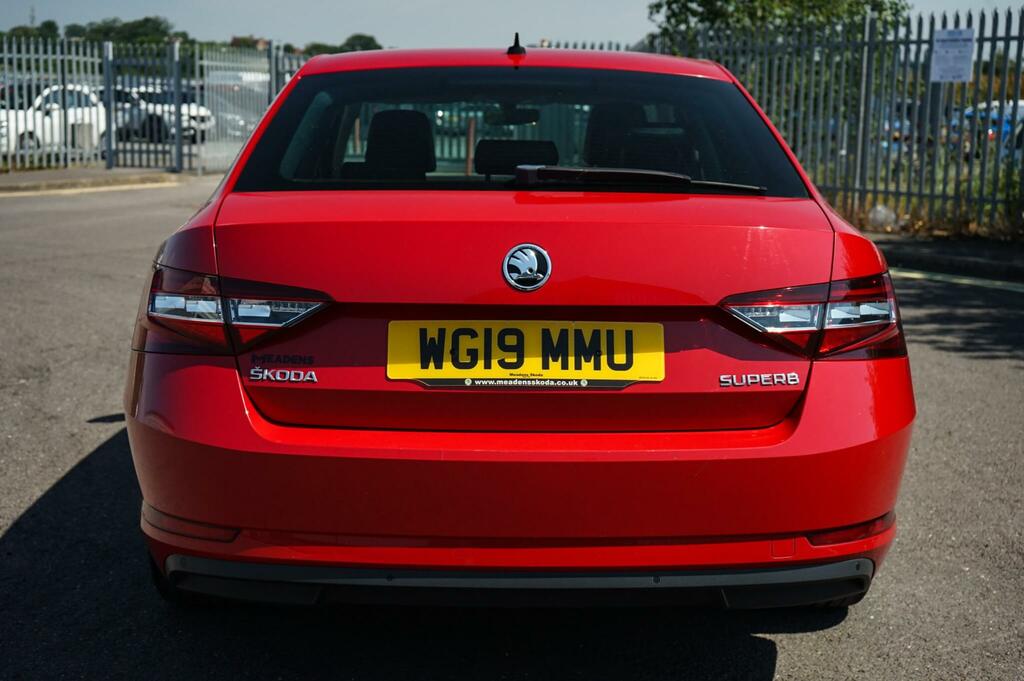 Skoda Superb 1.5 Tsi Se L Executive Red #6