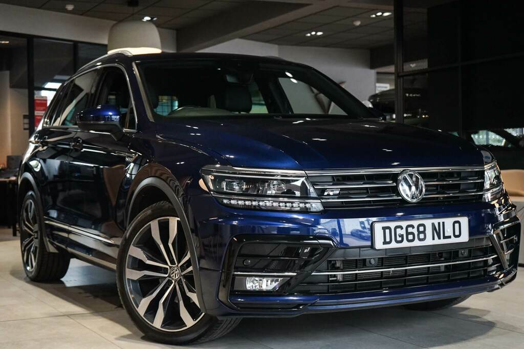 Volkswagen Tiguan 2.0 Tdi 150 R-line DG68NLO Blue