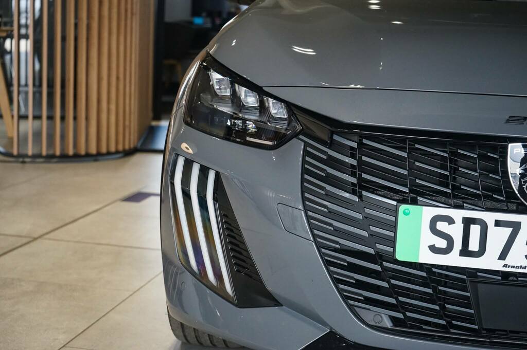 Peugeot e-208 51 Kwh 156 1-Speed SD75CFN Grey #6
