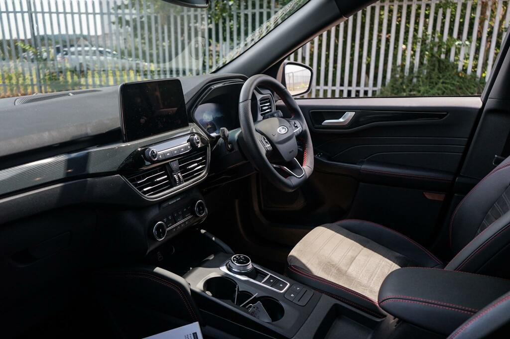Ford Kuga 2.5 Fhev St-line X Edition Cvt WU73SWN Silver #2