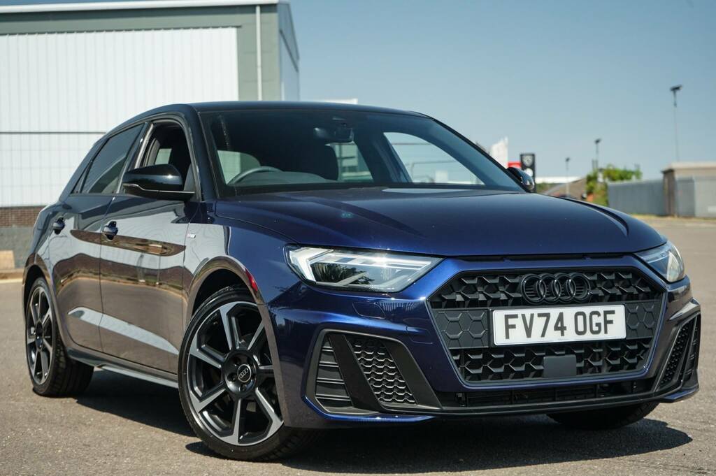 Audi A1 35 Tfsi Black Edition S Tronic Blue