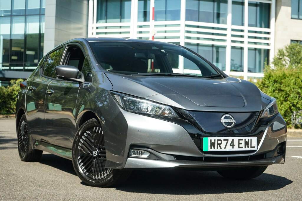 Nissan Leaf 110Kw N-connecta 39Kwh Grey