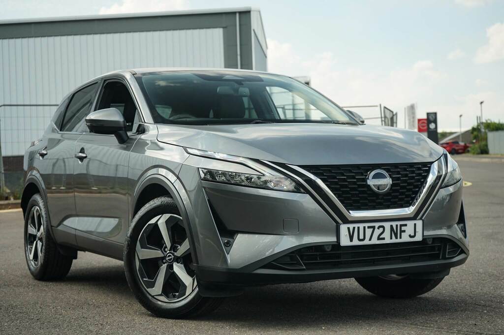 Nissan Qashqai 1.3 Dig-t Mh N-connecta Grey