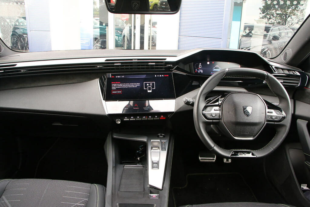 Peugeot 308 1.2 Hybrid 136 Gt E-dsc6 White #21
