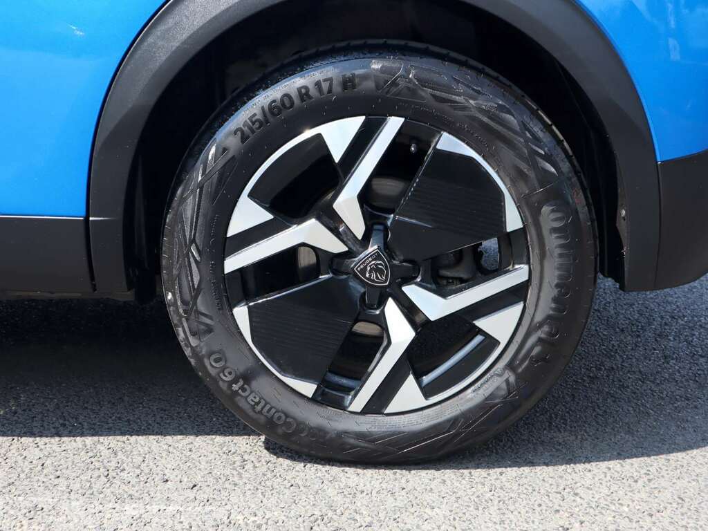 Peugeot e-2008 50Kwh Allure Suv 7Kw Charger #31