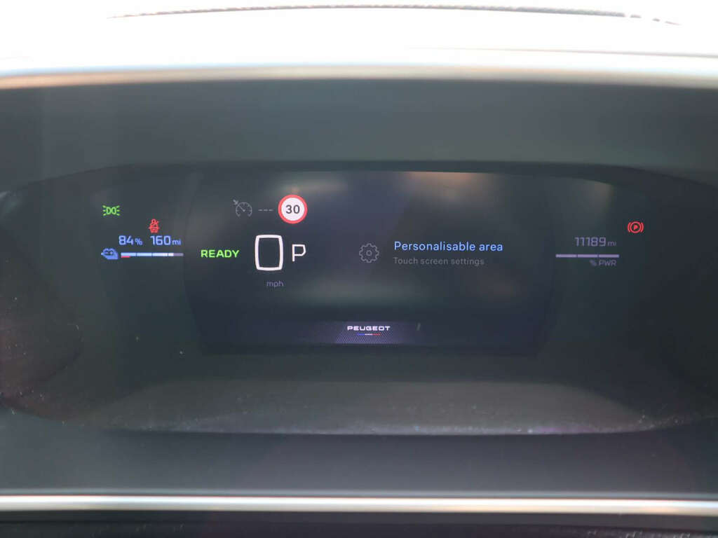 Peugeot e-2008 50Kwh Allure Suv 7Kw Charger #13