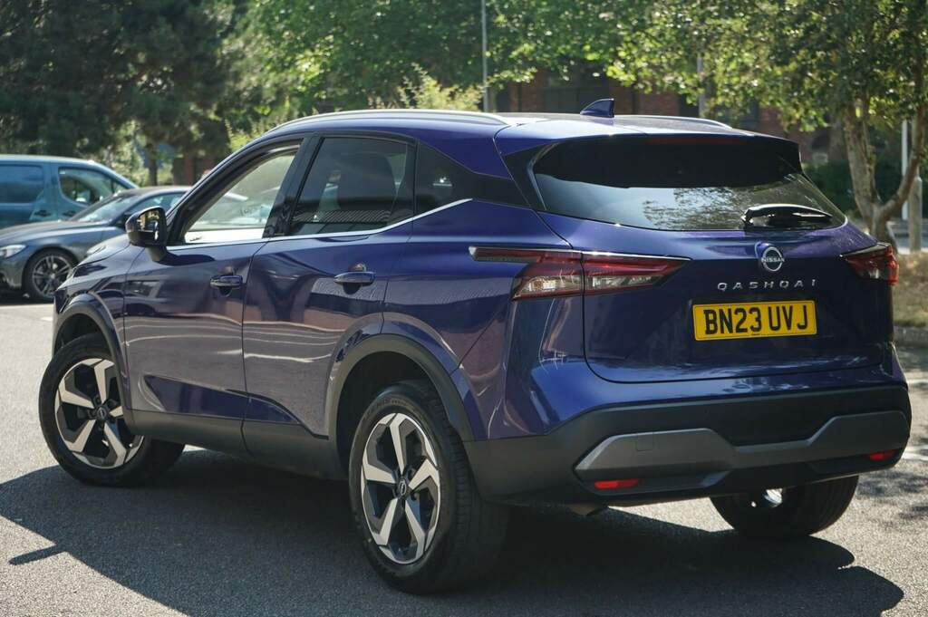 Nissan Qashqai 1.3 Dig-t Mh 158 N-connecta Xtronic BN23UVJ Blue #3