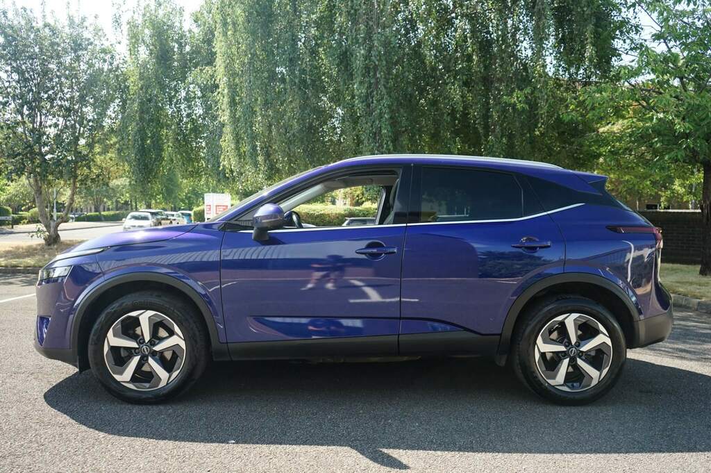 Nissan Qashqai 1.3 Dig-t Mh 158 N-connecta Xtronic BN23UVJ Blue #4