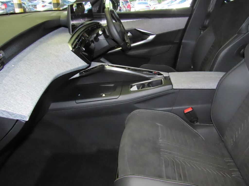 Peugeot 3008 73Kwh Gt Suv 210 Ps #11