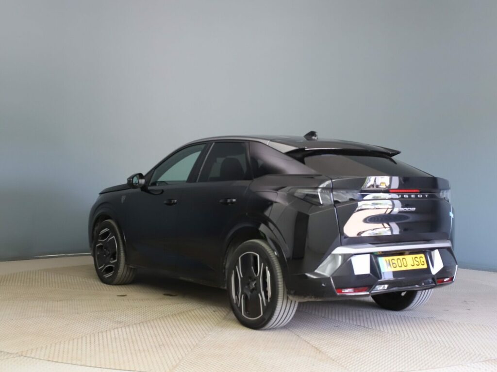 Peugeot 3008 157Kw Gt 73Kwh Black #3