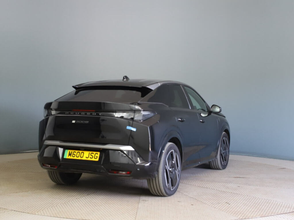 Peugeot 3008 157Kw Gt 73Kwh Black #4