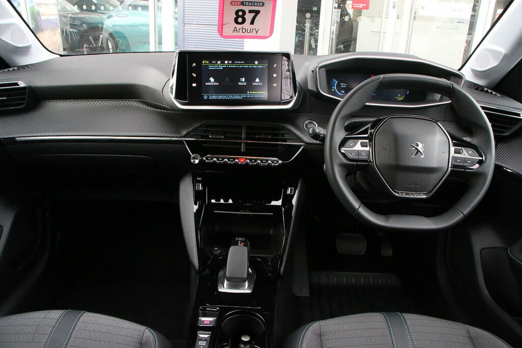 Peugeot e-208 50Kwh Gt Premium Cwvehiclemarketing White #39