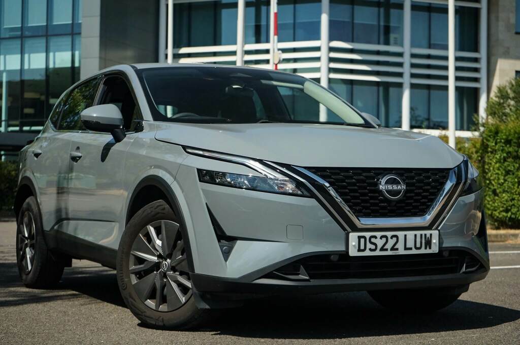 Nissan Qashqai 1.3 Dig-t Mh Visia Grey