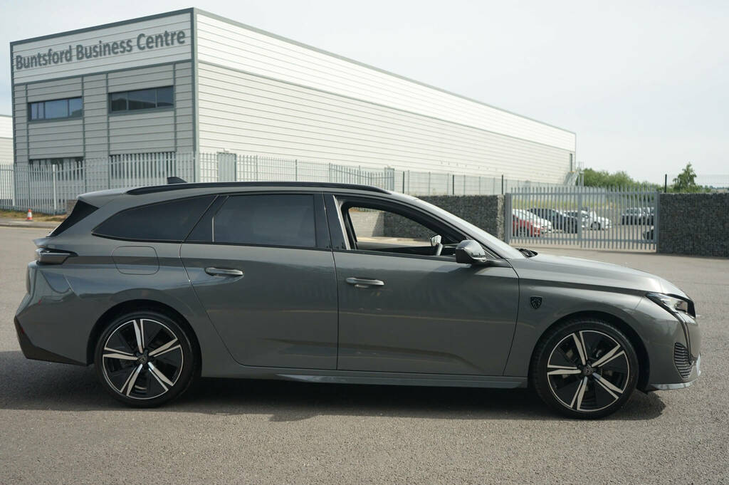 Peugeot 308 1.2 Hybrid 136 Gt E-dsc6 Grey #3