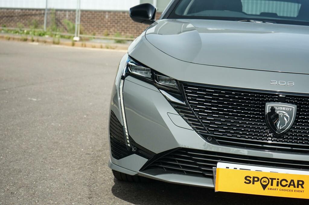 Peugeot 308 1.2 Hybrid 136 Gt E-dsc6 Grey #6