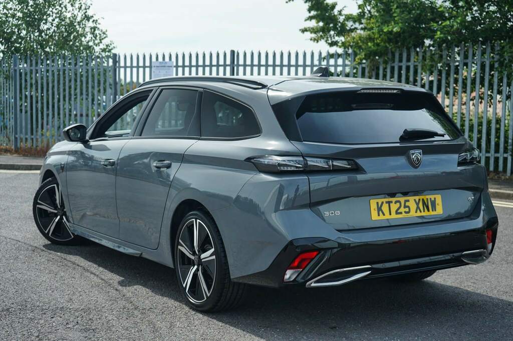 Peugeot 308 1.2 Hybrid 136 Gt E-dsc6 Grey #2
