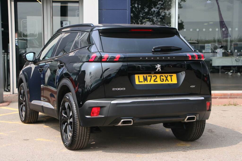 Peugeot 2008 1.2 Puretech 130 Gt Eat8 Black #3