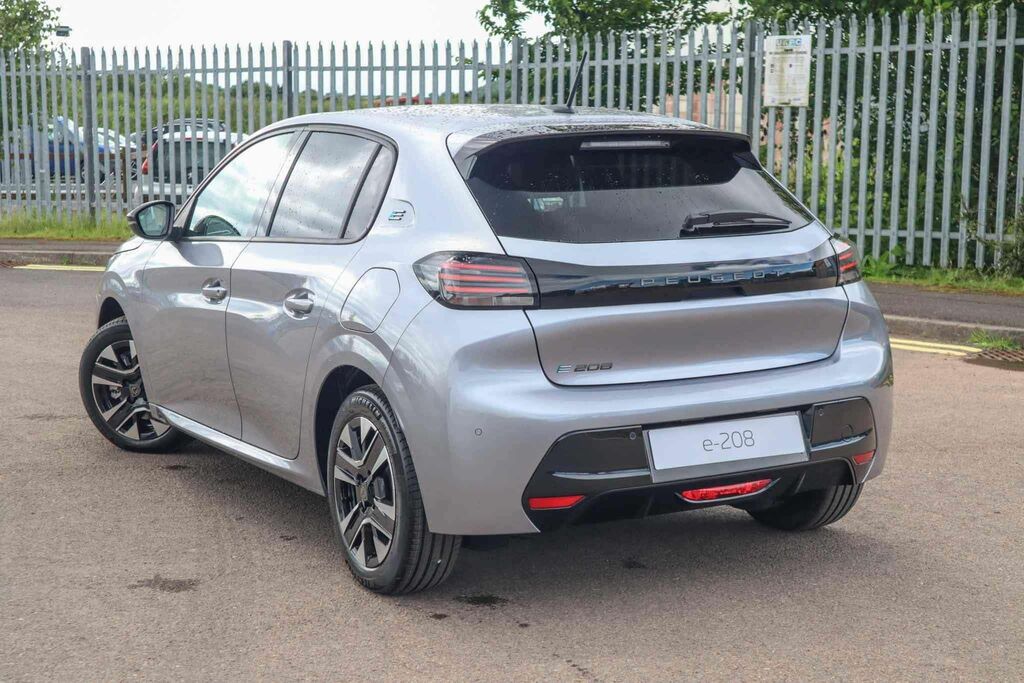 Peugeot e-208 50 Kwh 136 1-Speed VA74GYF Grey #2