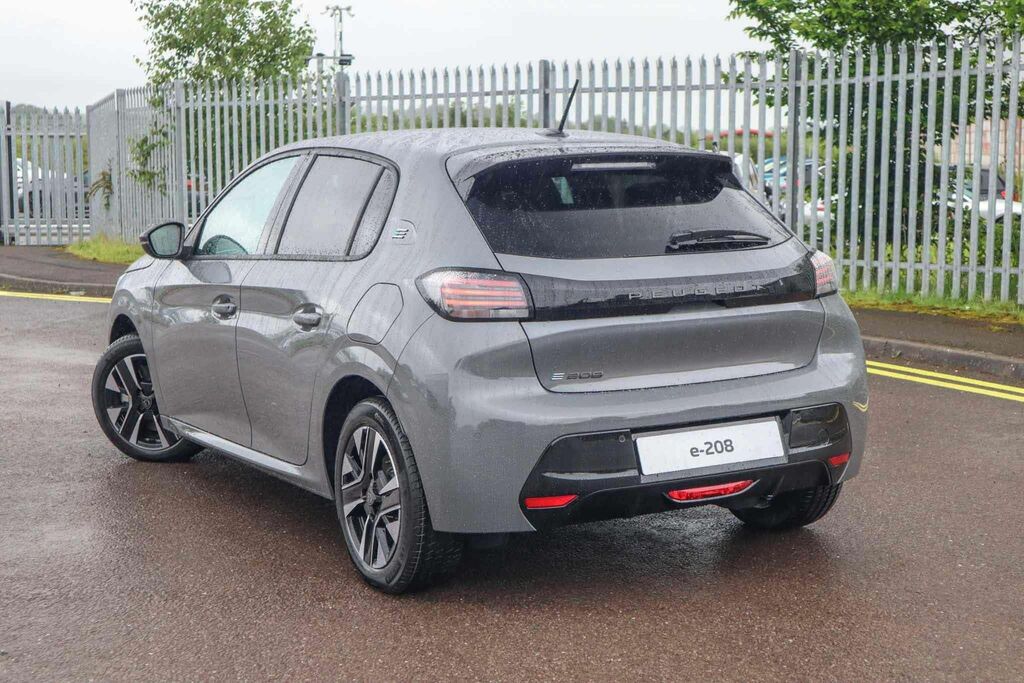 Peugeot e-208 50 Kwh 136 1-Speed Grey #2