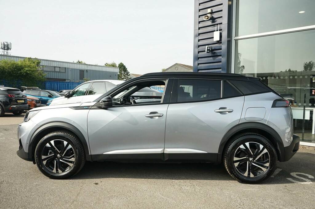 Peugeot e-2008 100Kw Gt 50Kwh CY72EDL Grey #5