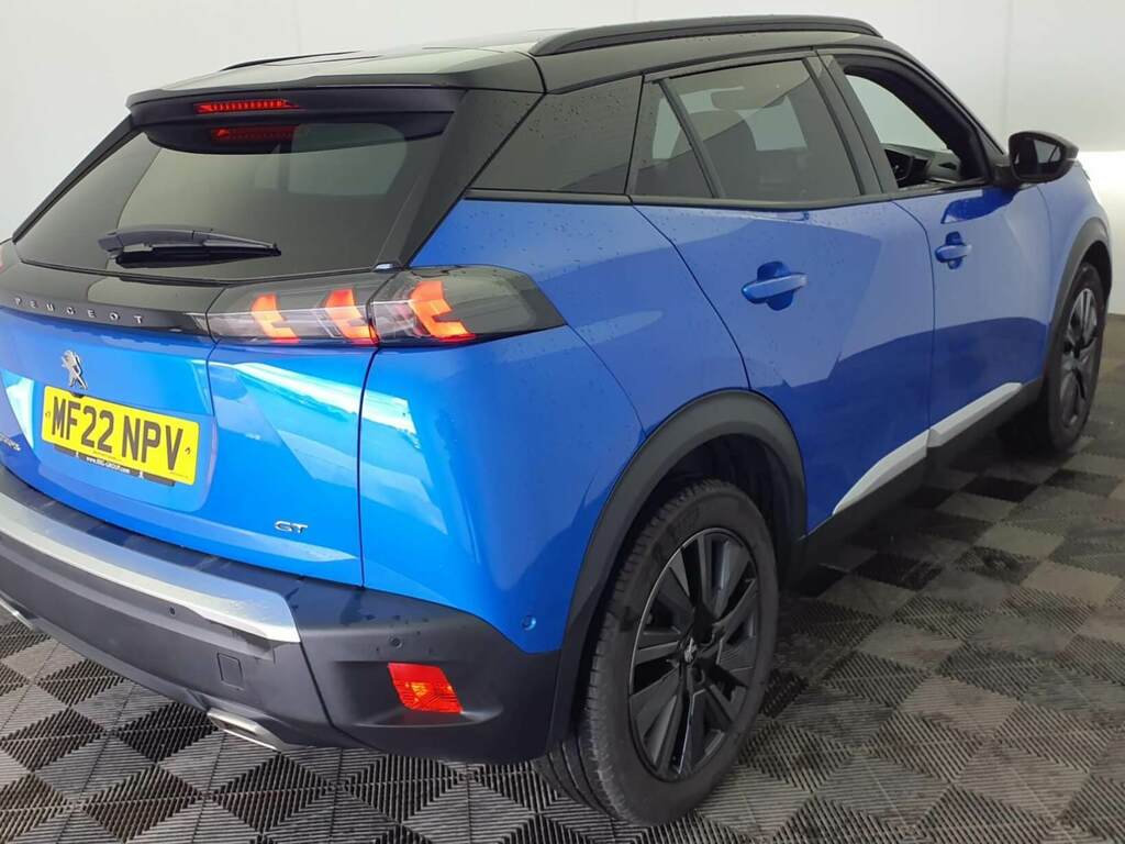 Peugeot 2008 1.2 Puretech 155 Gt Premium Eat8 Blue #4