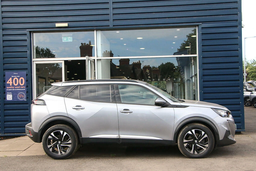 Peugeot e-2008 100Kw Allure 50Kwh Grey #2