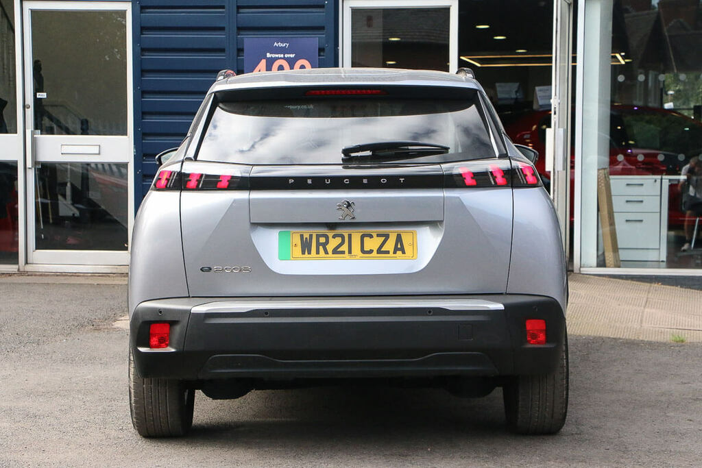 Peugeot e-2008 100Kw Allure 50Kwh Grey #3