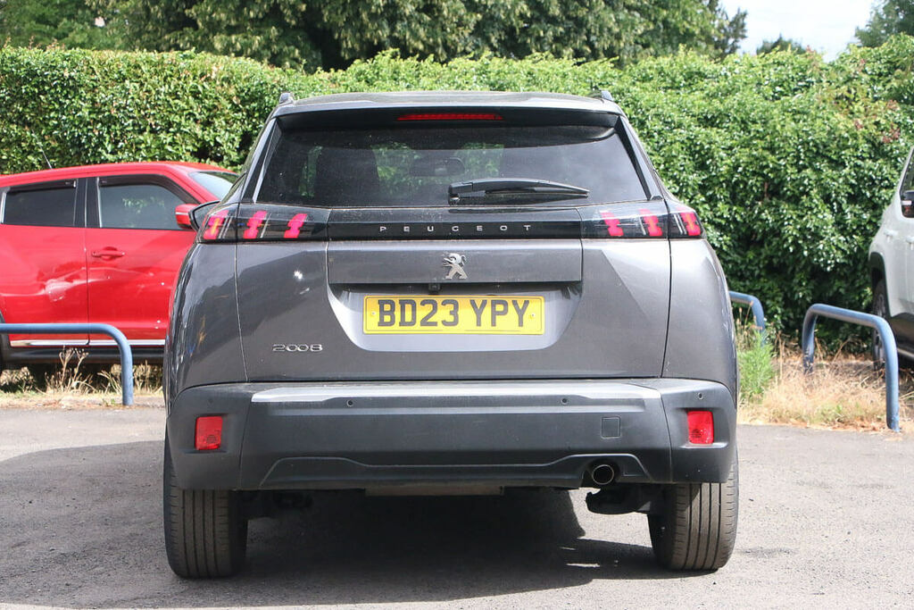 Peugeot 2008 1.2 Puretech Allure Premium BD23YPY Grey #2