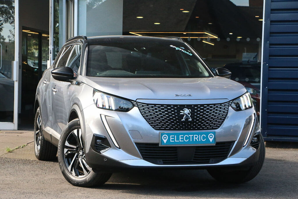 Peugeot e-2008 100Kw Gt 50Kwh Grey
