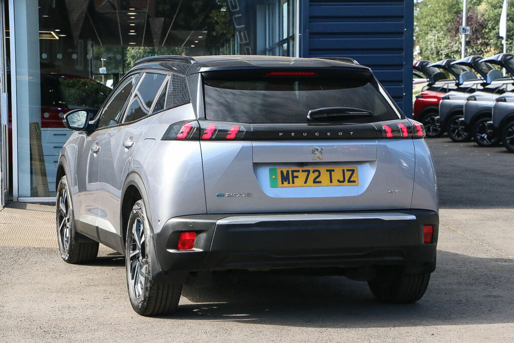 Peugeot e-2008 100Kw Gt 50Kwh MF72TJZ Grey #2