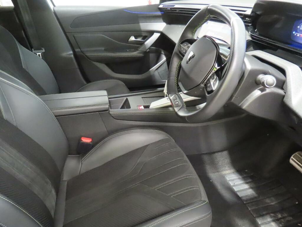 Peugeot 408 Plug-in Hybrid 225 E-eat8 8-Speed White #3
