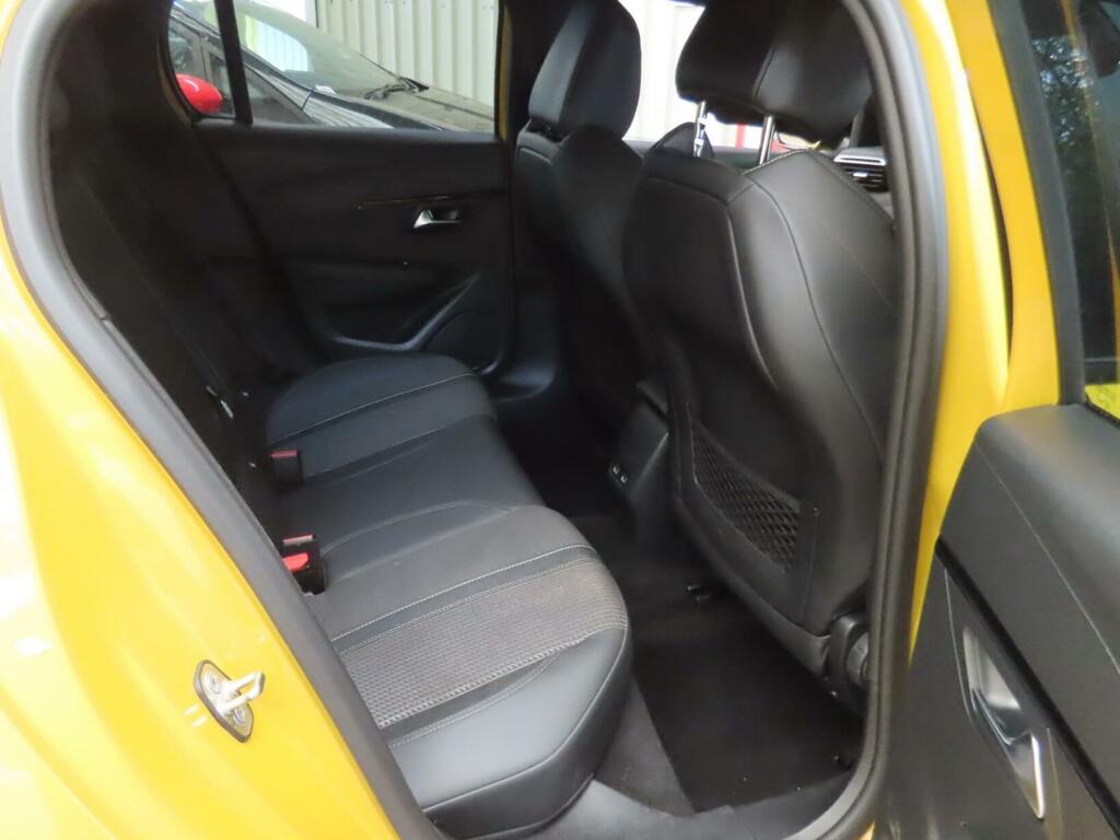 Peugeot e-208 50 Kwh 136 1-Speed Yellow #6