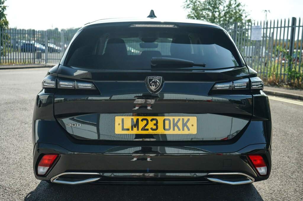 Peugeot 308 1.2 Puretech Allure Premium Eat8 LM23OKK Black #4