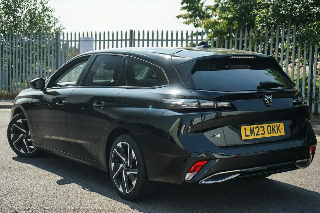 Peugeot 308 1.2 Puretech Allure Premium Eat8 LM23OKK Black #2