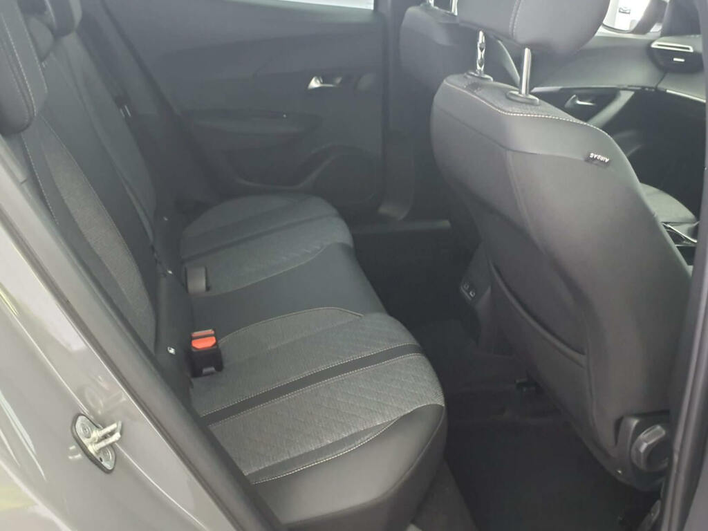 Peugeot 2008 1.2 Puretech 130 Allure Grey #6