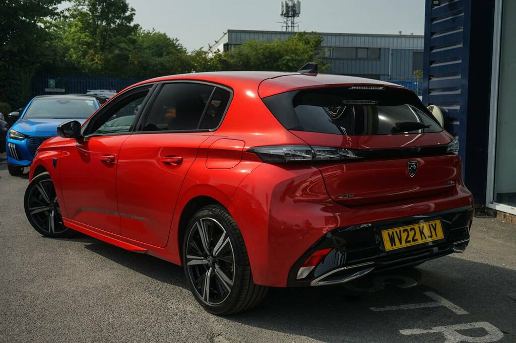 Peugeot 308 1.6 Plug-in Hybrid 225 Gt Premium E-eat8 Red #2