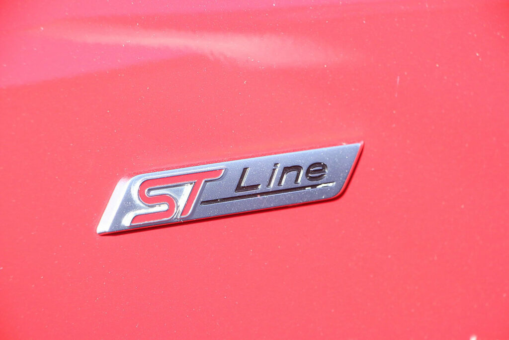 Ford Fiesta 1.0 Ecoboost 95 St-line Edition DS20JUJ Red #4