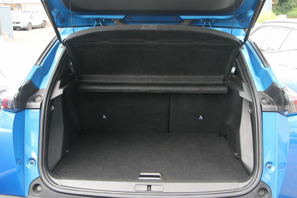Peugeot 2008 1.2 Puretech 130 Gt Eat8 CP23GHZ Blue #6
