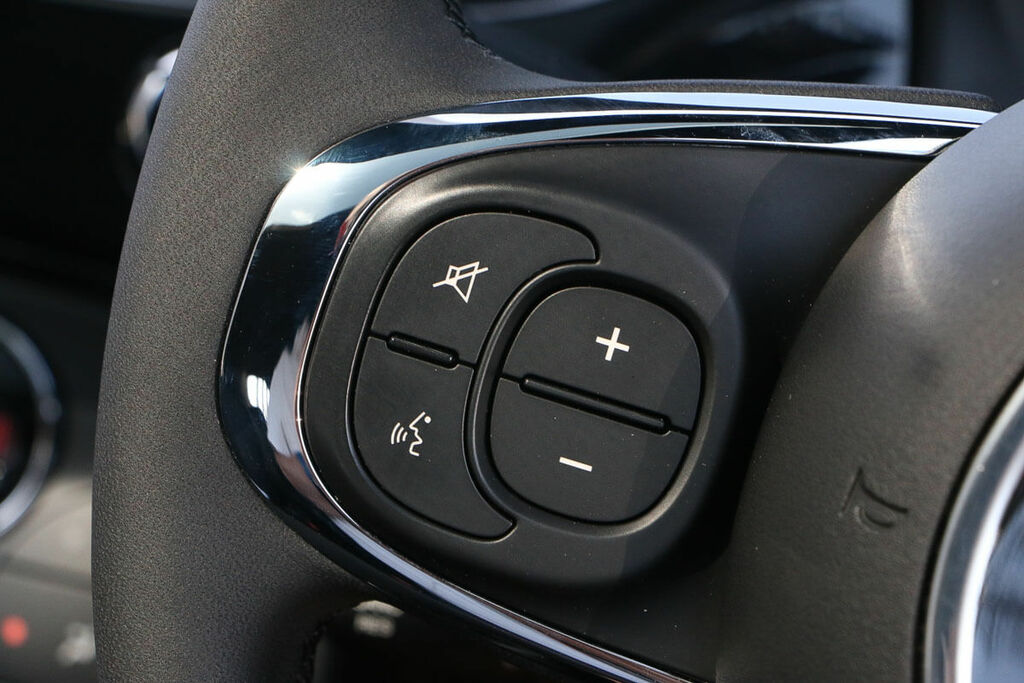 Fiat 500 Manual White #14