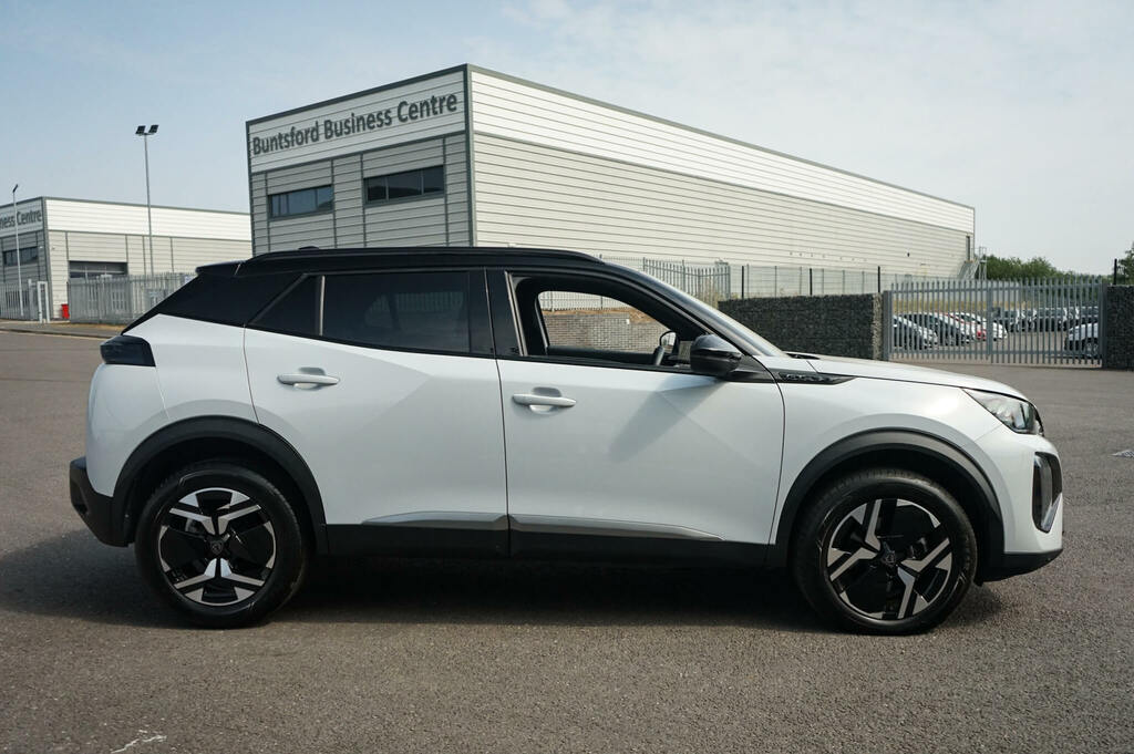 Peugeot 2008 1.2 Hybrid 145 Gt E-dsc6 White #5