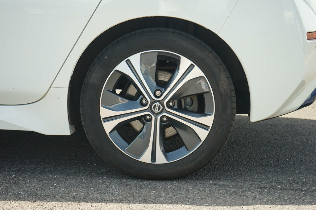 Nissan Leaf 110Kw Tekna 40Kwh White #5