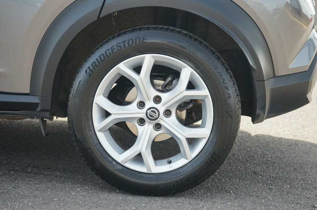 Nissan Juke 1.0 Dig-t N-connecta Grey #5