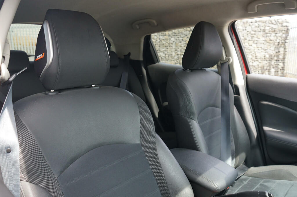 Nissan Juke 1.6 Acenta 2019 19 Black #37