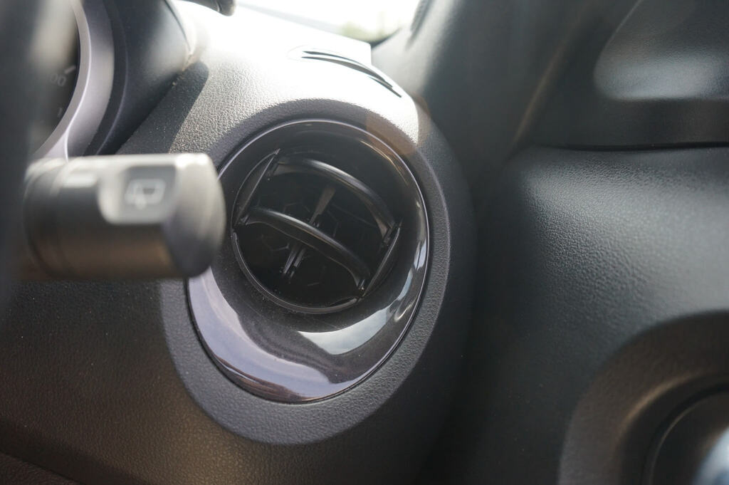 Nissan Juke 1.6 Acenta 2019 19 Black #43